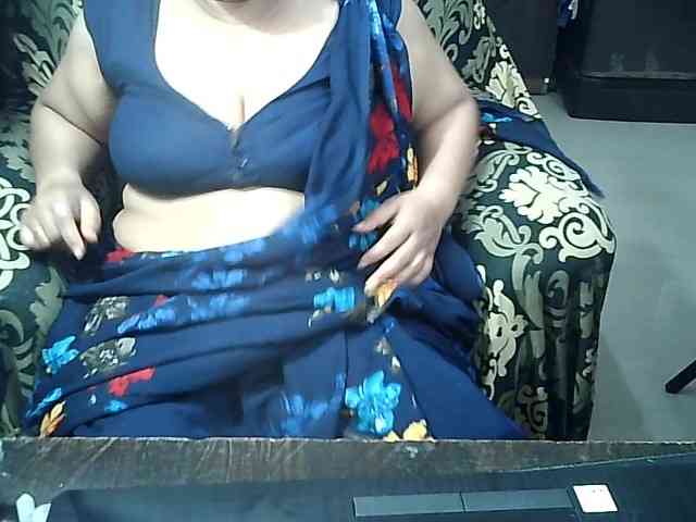 Indianbhabhimilf40 webcam
