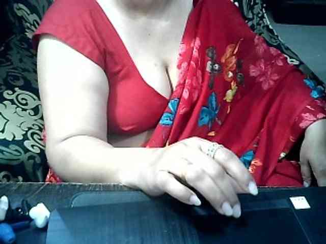 Indianbhabhimilf40 webcam