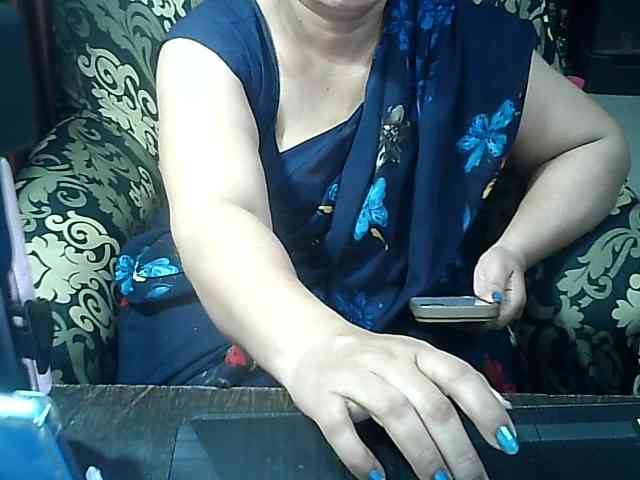 Indianbhabhimilf40 webcam