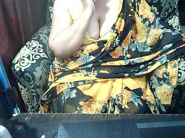Indianbhabhimilf40 webcam