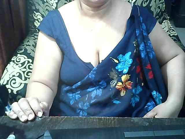 Indianbhabhimilf40