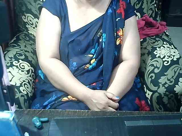 Indianbhabhimilf40 webcam