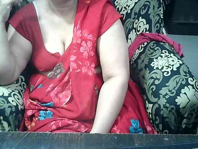 Indianbhabhimilf40 webcam