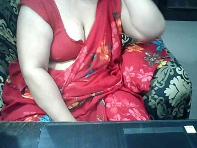 Indianbhabhimilf40 webcam