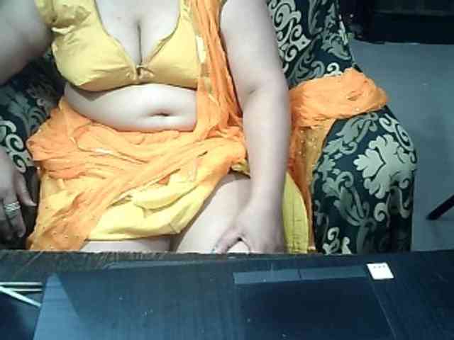 Indianbhabhimilf40 webcam