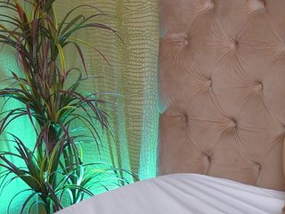 TiffanyTaboo Porn Show