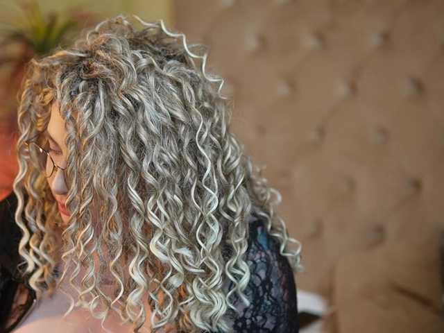 TiffanyTaboo live cam on BongaCams
