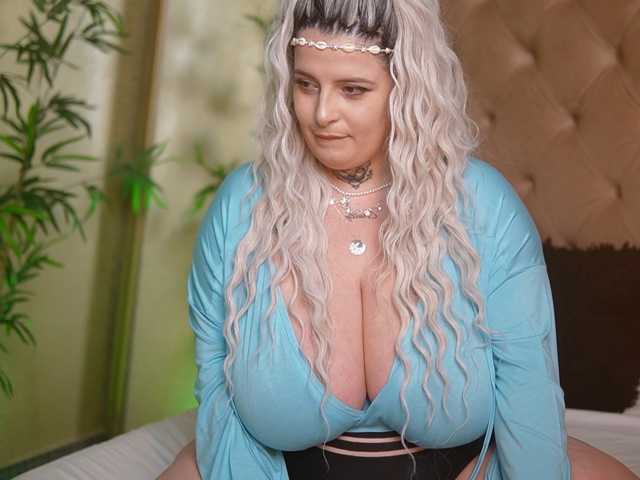 TiffanyTaboo, live now on BongaCams
