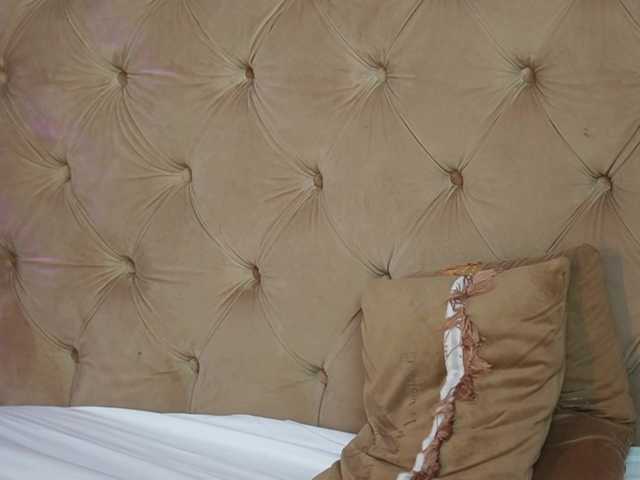 TiffanyTaboo live cam on BongaCams