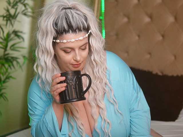 TiffanyTaboo, en directo ahora en BongaCams