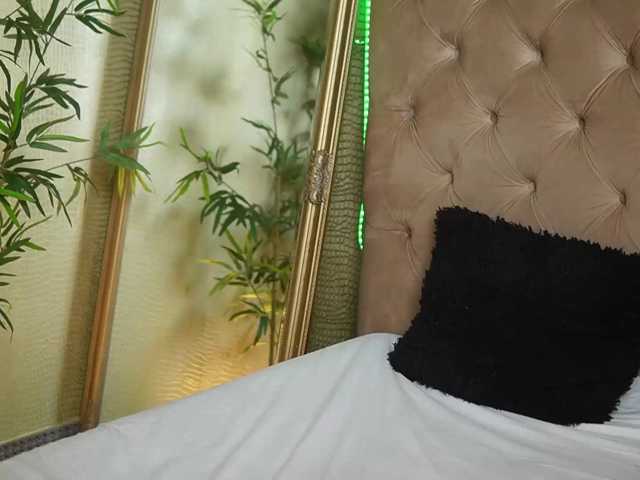 TiffanyTaboo, en directo ahora en BongaCams