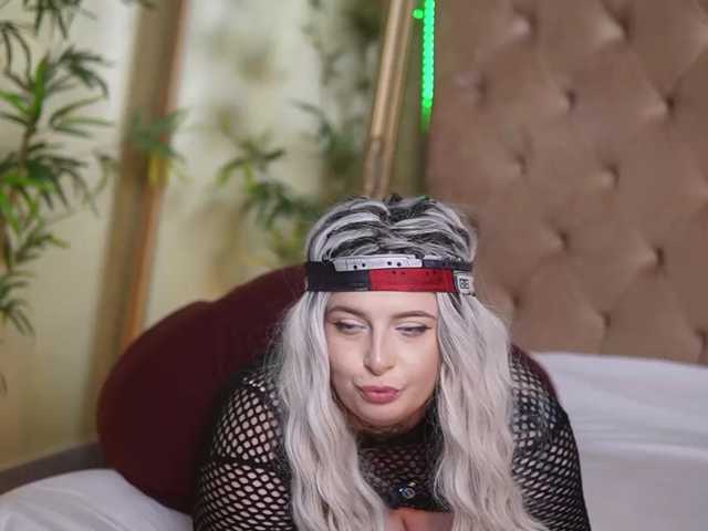 TiffanyTaboo, en directo ahora en BongaCams