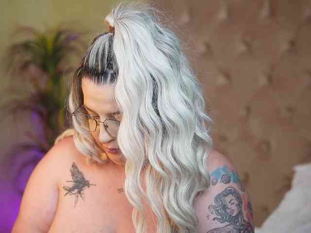 TiffanyTaboo webcam