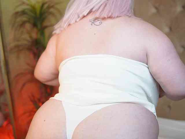 TiffanyTaboo webcam