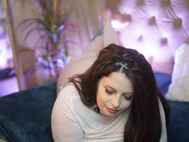 TiffanyTaboo webcam