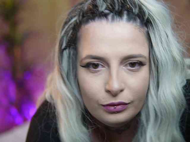 TiffanyTaboo webcam
