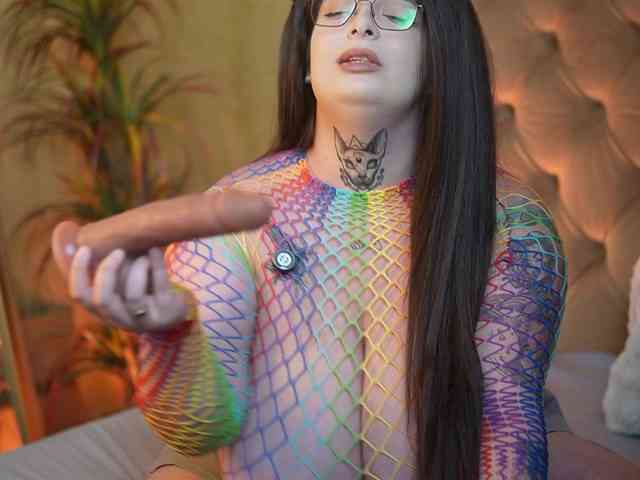 TiffanyTaboo webcam
