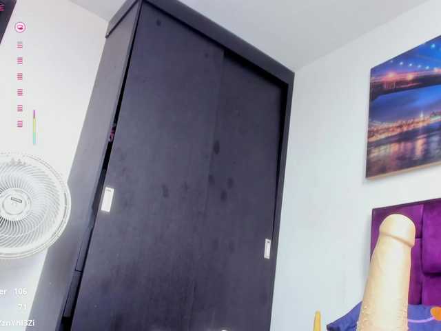 AssParadisse live webcam show