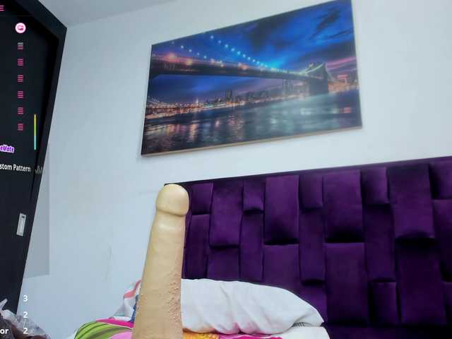AssParadisse live cam on BongaCams