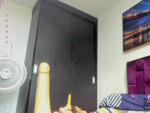 AssParadisse live webcam show
