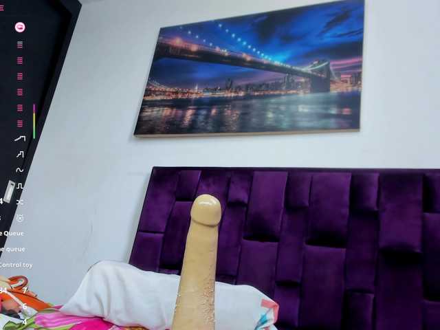 AssParadisse live cam on BongaCams