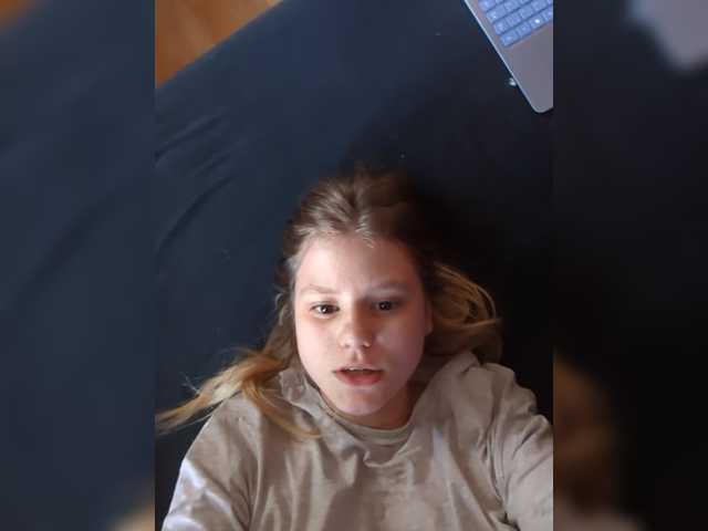 Lois-Alex live cam on BongaCams
