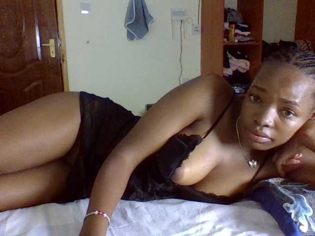 lovergal-01, en directo ahora en BongaCams