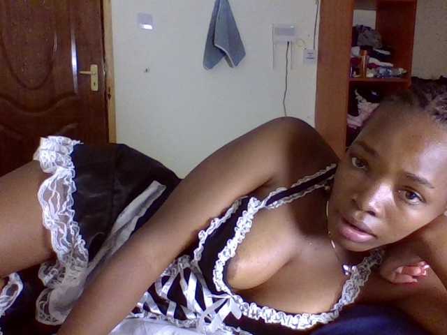 lovergal-01, en directo ahora en BongaCams
