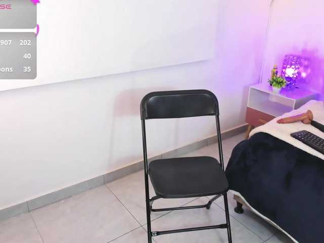 kittyscoot live cam on BongaCams