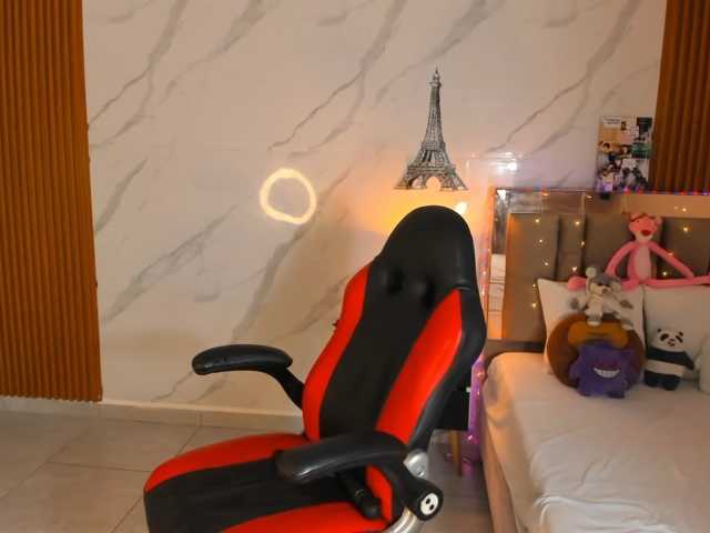 kittyscoot, live now on BongaCams