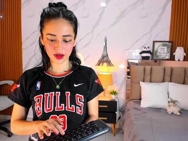kittyscoot live cam on BongaCams