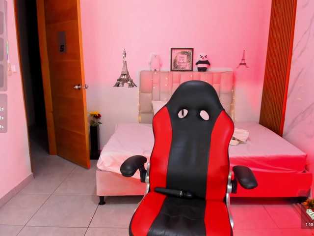 kittyscoot live webcam show