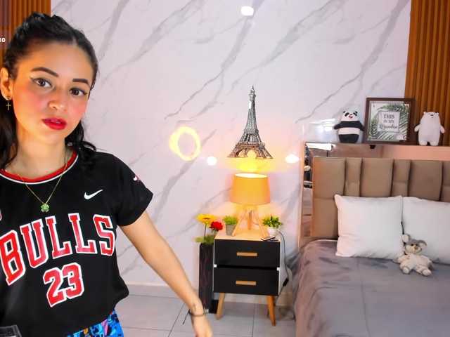kittyscoot live cam on BongaCams