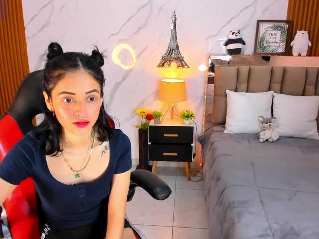 kittyscoot live cam on BongaCams