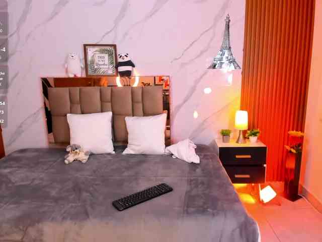 kittyscoot Live Webcam on BongaCams