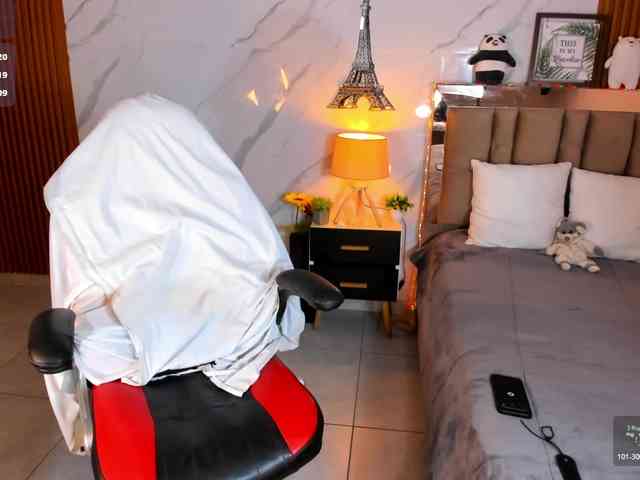 kittyscoot webcam