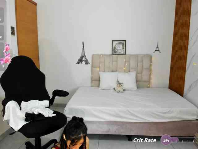 kittyscoot webcam