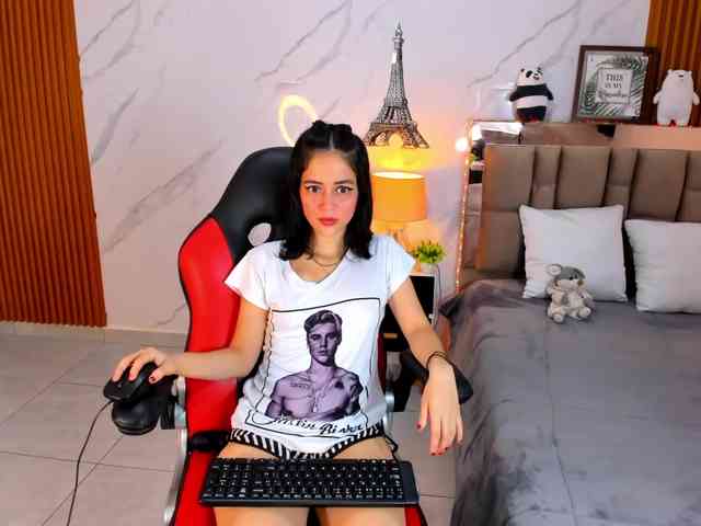 kittyscoot webcam