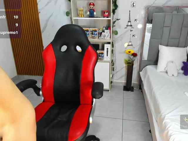 kittyscoot webcam