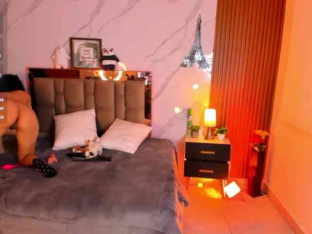 kittyscoot webcam