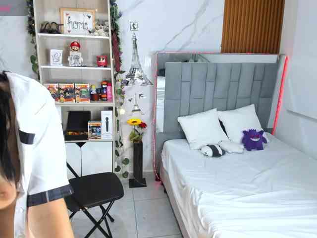 kittyscoot webcam