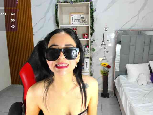 kittyscoot webcam