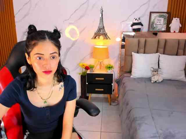 kittyscoot webcam