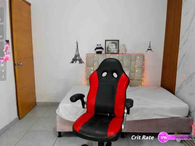 kittyscoot webcam