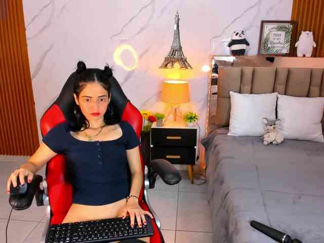 kittyscoot webcam