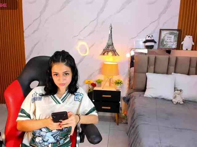 kittyscoot webcam