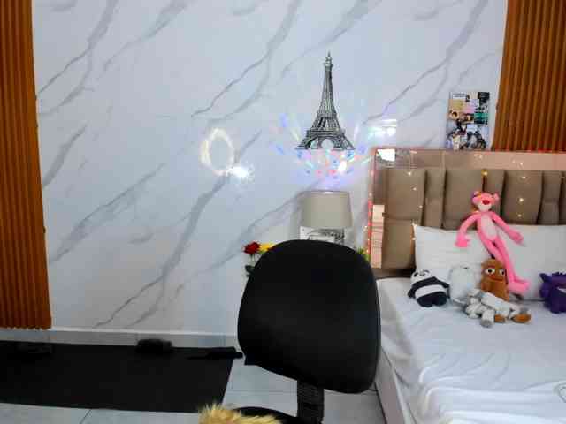 kittyscoot webcam