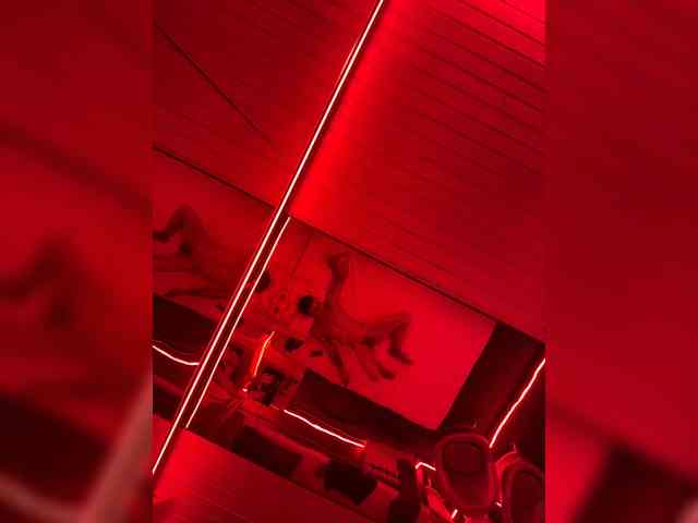DimaKris1 webcam