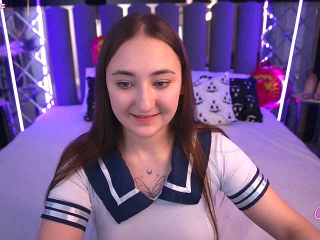 SashaDuvalle live cam on BongaCams