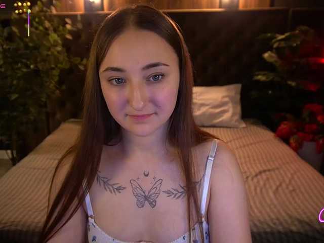 SashaDuvalle live cam on BongaCams